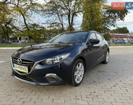 Черный Мазда 3, объемом двигателя 2 л и пробегом 152 тыс. км за 9900 $, фото 1 на Automoto.ua