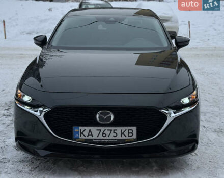 Черный Мазда 3, объемом двигателя 2.49 л и пробегом 23 тыс. км за 18500 $, фото 1 на Automoto.ua