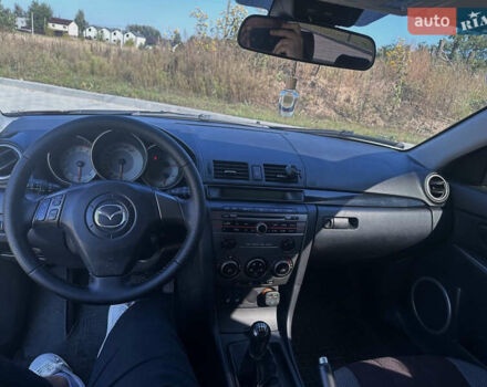 Фиолетовый Мазда 3, объемом двигателя 1.6 л и пробегом 146 тыс. км за 5300 $, фото 9 на Automoto.ua