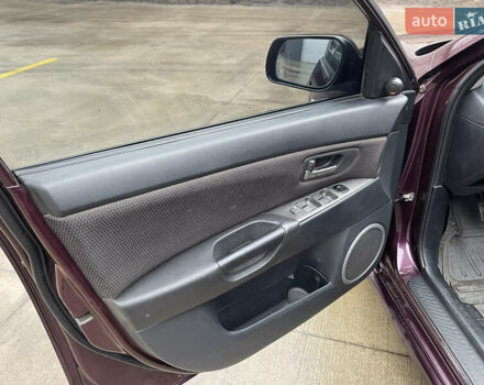 Фіолетовий Мазда 3, об'ємом двигуна 2 л та пробігом 200 тис. км за 3550 $, фото 7 на Automoto.ua