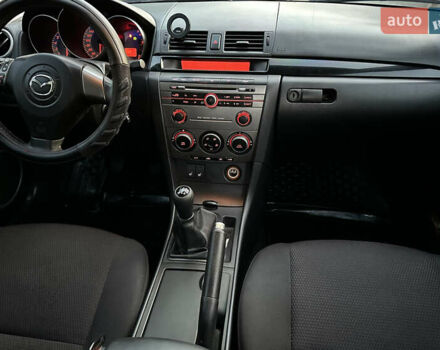 Фіолетовий Мазда 3, об'ємом двигуна 1.6 л та пробігом 186 тис. км за 6000 $, фото 19 на Automoto.ua