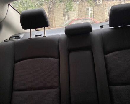 Фиолетовый Мазда 3, объемом двигателя 1.6 л и пробегом 250 тыс. км за 4800 $, фото 3 на Automoto.ua