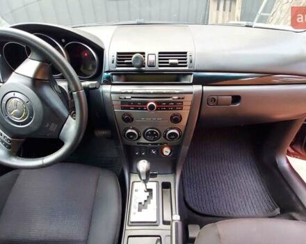 Фіолетовий Мазда 3, об'ємом двигуна 1.59 л та пробігом 235 тис. км за 6400 $, фото 16 на Automoto.ua