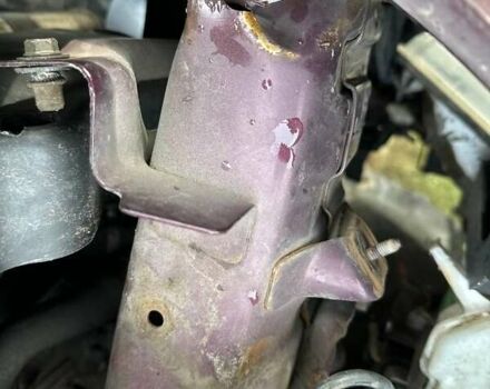 Фіолетовий Мазда 3, об'ємом двигуна 2 л та пробігом 170 тис. км за 3000 $, фото 5 на Automoto.ua