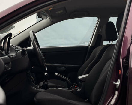 Фіолетовий Мазда 3, об'ємом двигуна 1.6 л та пробігом 204 тис. км за 5250 $, фото 62 на Automoto.ua