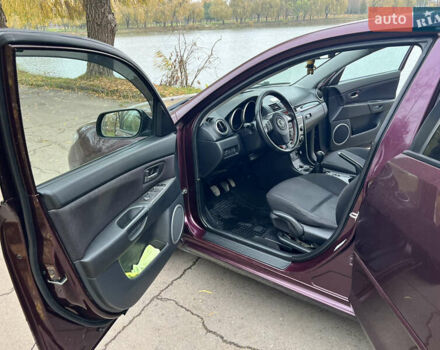 Фиолетовый Мазда 3, объемом двигателя 1.6 л и пробегом 211 тыс. км за 3750 $, фото 10 на Automoto.ua