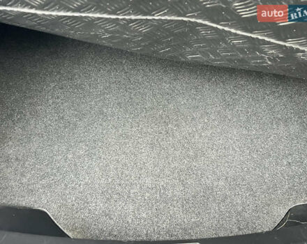 Фиолетовый Мазда 3, объемом двигателя 1.6 л и пробегом 211 тыс. км за 3750 $, фото 35 на Automoto.ua