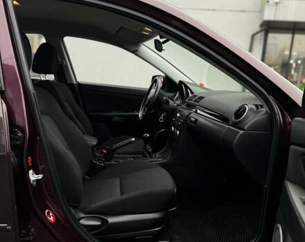 Фіолетовий Мазда 3, об'ємом двигуна 1.6 л та пробігом 204 тис. км за 5250 $, фото 43 на Automoto.ua