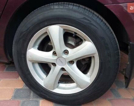 Фіолетовий Мазда 3, об'ємом двигуна 1.59 л та пробігом 235 тис. км за 6400 $, фото 17 на Automoto.ua