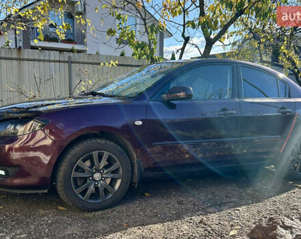 Фиолетовый Мазда 3, объемом двигателя 2 л и пробегом 248 тыс. км за 5100 $, фото 5 на Automoto.ua