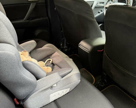 Коричневий Мазда 3, об'ємом двигуна 1.6 л та пробігом 235 тис. км за 7500 $, фото 19 на Automoto.ua