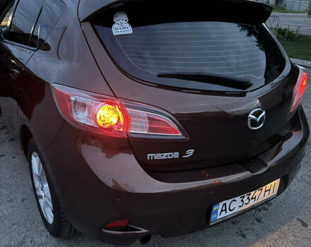 Коричневий Мазда 3, об'ємом двигуна 1.6 л та пробігом 235 тис. км за 7500 $, фото 7 на Automoto.ua