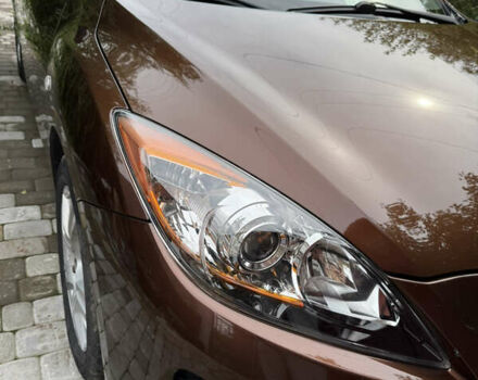 Коричневий Мазда 3, об'ємом двигуна 1.6 л та пробігом 235 тис. км за 7500 $, фото 10 на Automoto.ua