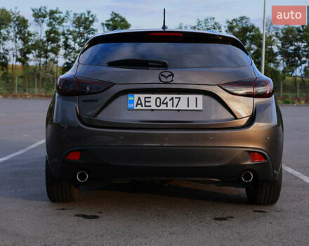 Коричневый Мазда 3, объемом двигателя 2 л и пробегом 196 тыс. км за 9000 $, фото 4 на Automoto.ua