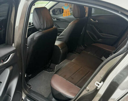 Коричневый Мазда 3, объемом двигателя 2 л и пробегом 192 тыс. км за 10000 $, фото 9 на Automoto.ua