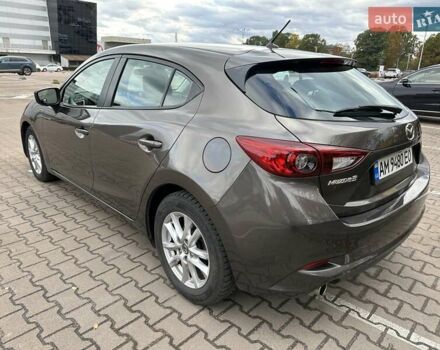 Мазда 3 2017 у Житомирі на Automoto.ua Коричневий Мазда 3, об'ємом двигуна 2 л та пробігом 120 тис. км за 12500 $, фото 5 на Automoto.ua