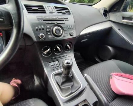 Коричневий Мазда 3, об'ємом двигуна 1.6 л та пробігом 65 тис. км за 9500 $, фото 21 на Automoto.ua