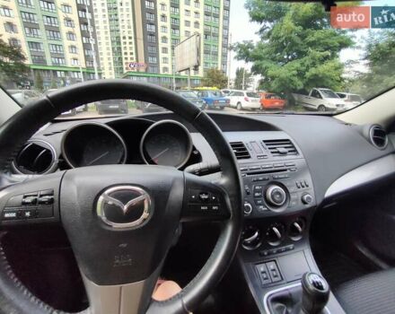 Коричневий Мазда 3, об'ємом двигуна 1.6 л та пробігом 65 тис. км за 9500 $, фото 22 на Automoto.ua