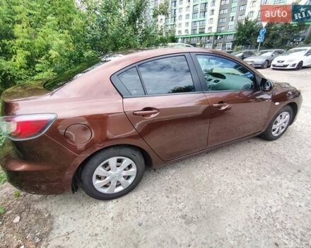 Коричневий Мазда 3, об'ємом двигуна 1.6 л та пробігом 65 тис. км за 9500 $, фото 3 на Automoto.ua