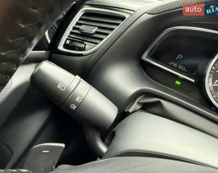 Коричневий Мазда 3, об'ємом двигуна 1.5 л та пробігом 246 тис. км за 11690 $, фото 18 на Automoto.ua