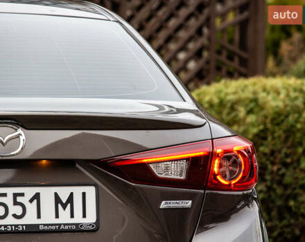 Коричневый Мазда 3, объемом двигателя 1.5 л и пробегом 181 тыс. км за 10500 $, фото 17 на Automoto.ua