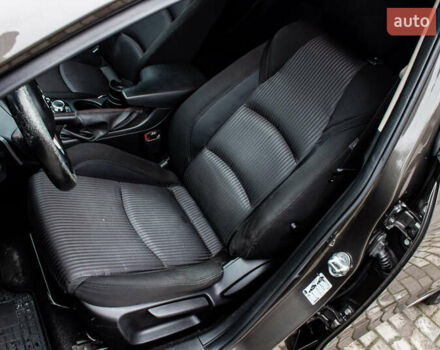 Коричневый Мазда 3, объемом двигателя 1.5 л и пробегом 181 тыс. км за 10500 $, фото 37 на Automoto.ua