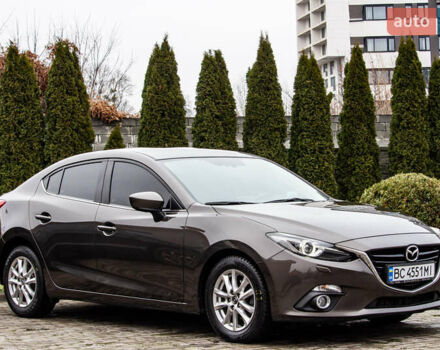 Коричневый Мазда 3, объемом двигателя 1.5 л и пробегом 181 тыс. км за 10500 $, фото 1 на Automoto.ua