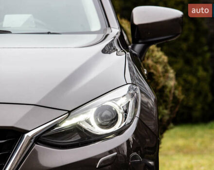 Коричневый Мазда 3, объемом двигателя 1.5 л и пробегом 181 тыс. км за 10500 $, фото 7 на Automoto.ua