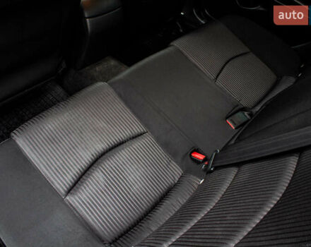 Коричневый Мазда 3, объемом двигателя 1.5 л и пробегом 181 тыс. км за 10500 $, фото 31 на Automoto.ua