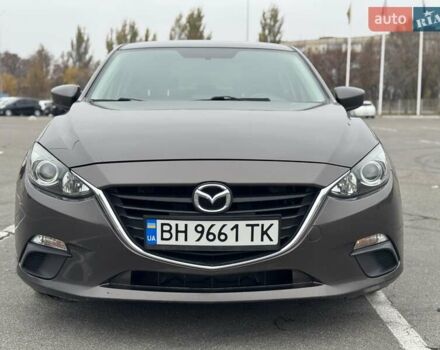 Коричневый Мазда 3, объемом двигателя 2 л и пробегом 175 тыс. км за 9999 $, фото 2 на Automoto.ua