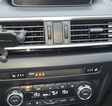 Коричневый Мазда 3, объемом двигателя 1.5 л и пробегом 143 тыс. км за 14400 $, фото 8 на Automoto.ua