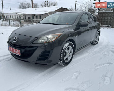 Коричневий Мазда 3, об'ємом двигуна 1.6 л та пробігом 234 тис. км за 5900 $, фото 1 на Automoto.ua