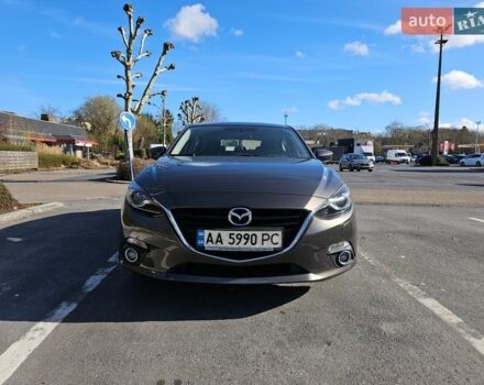Коричневый Мазда 3, объемом двигателя 1.5 л и пробегом 138 тыс. км за 9871 $, фото 1 на Automoto.ua
