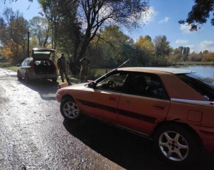 Червоний Мазда 3, об'ємом двигуна 1.6 л та пробігом 349 тис. км за 1202 $, фото 3 на Automoto.ua