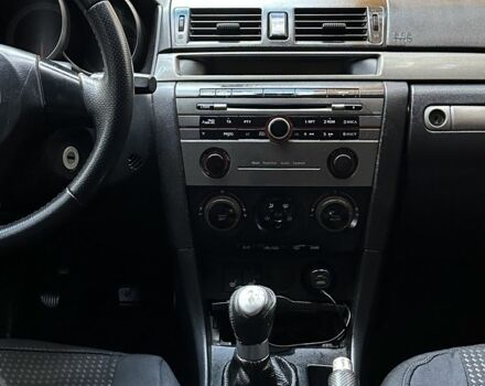 Красный Мазда 3, объемом двигателя 2 л и пробегом 210 тыс. км за 3500 $, фото 21 на Automoto.ua