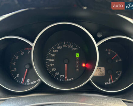 Мазда 3 2004 в Киеве на Automoto.ua Красный Мазда 3, объемом двигателя 1.6 л и пробегом 212 тыс. км за 4400 $, фото 7 на Automoto.ua