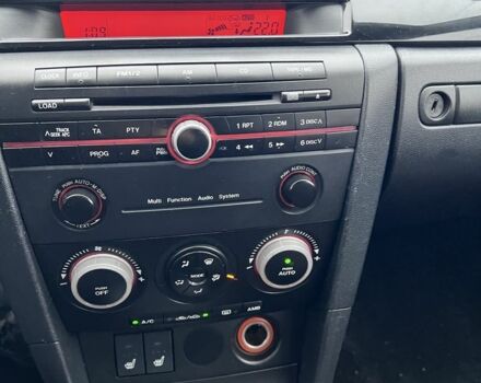 Червоний Мазда 3, об'ємом двигуна 1.6 л та пробігом 205 тис. км за 1999 $, фото 9 на Automoto.ua