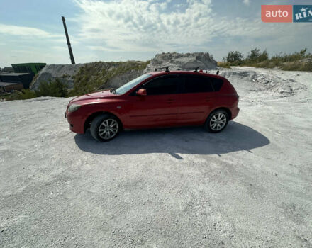 Красный Мазда 3, объемом двигателя 1.56 л и пробегом 368 тыс. км за 3300 $, фото 1 на Automoto.ua