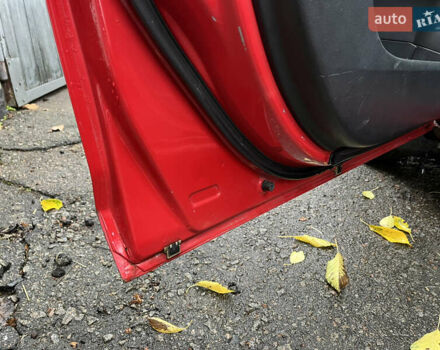 Червоний Мазда 3, об'ємом двигуна 1.6 л та пробігом 289 тис. км за 2700 $, фото 19 на Automoto.ua