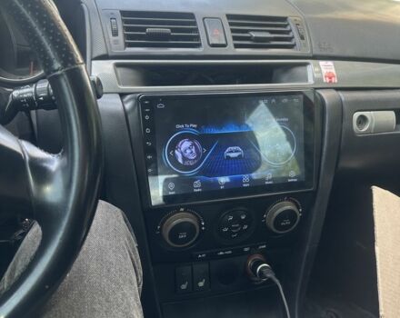 Красный Мазда 3, объемом двигателя 2 л и пробегом 360 тыс. км за 2500 $, фото 5 на Automoto.ua