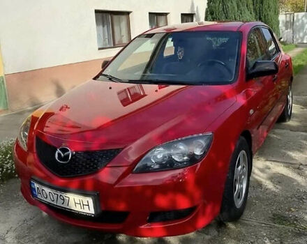 Мазда 3 2005 в Береговом на Automoto.ua Красный Мазда 3, объемом двигателя 1.35 л и пробегом 195 тыс. км за 5100 $, фото 1 на Automoto.ua