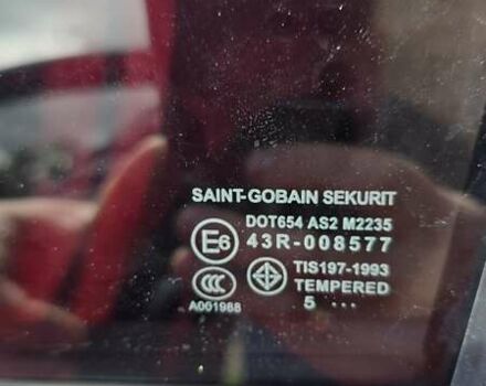 Красный Мазда 3, объемом двигателя 1.6 л и пробегом 205 тыс. км за 4938 $, фото 20 на Automoto.ua