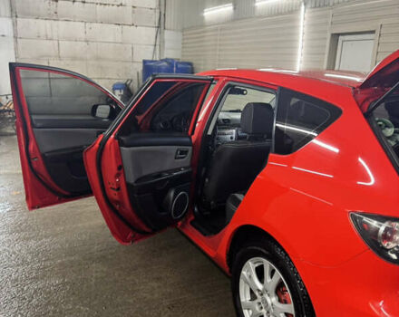 Червоний Мазда 3, об'ємом двигуна 2 л та пробігом 260 тис. км за 5700 $, фото 2 на Automoto.ua