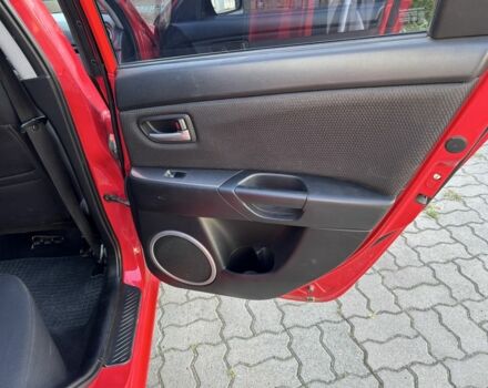 Красный Мазда 3, объемом двигателя 1.6 л и пробегом 251 тыс. км за 5900 $, фото 15 на Automoto.ua