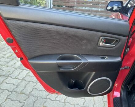 Красный Мазда 3, объемом двигателя 1.6 л и пробегом 251 тыс. км за 5900 $, фото 17 на Automoto.ua