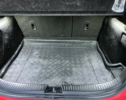 Красный Мазда 3, объемом двигателя 1.6 л и пробегом 149 тыс. км за 6500 $, фото 3 на Automoto.ua