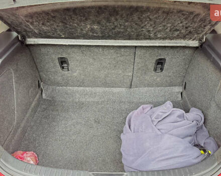 Червоний Мазда 3, об'ємом двигуна 2 л та пробігом 222 тис. км за 8000 $, фото 7 на Automoto.ua