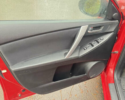 Червоний Мазда 3, об'ємом двигуна 2 л та пробігом 222 тис. км за 8000 $, фото 5 на Automoto.ua