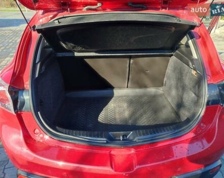 Красный Мазда 3, объемом двигателя 1.6 л и пробегом 192 тыс. км за 7300 $, фото 4 на Automoto.ua