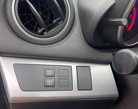 Красный Мазда 3, объемом двигателя 2.5 л и пробегом 180 тыс. км за 8700 $, фото 5 на Automoto.ua